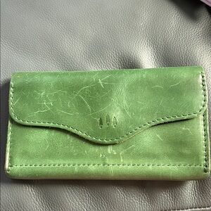 Portland Leather Pine Bozeman Large Clutch wallet